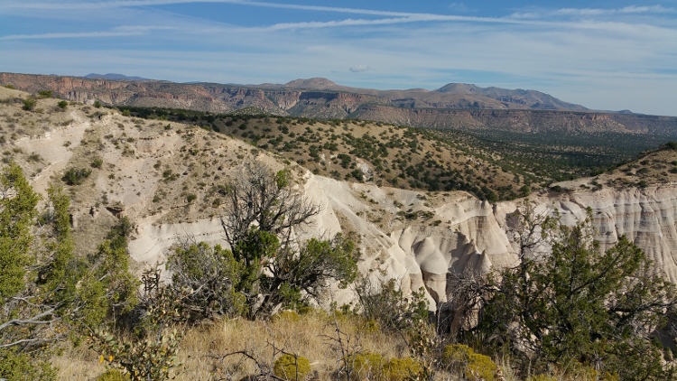 tent rock slot canyon trail